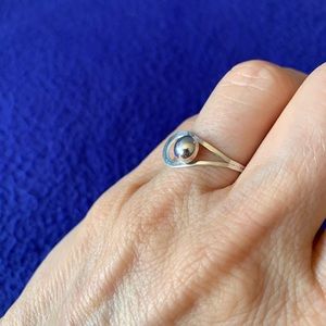 Lightweight sterling silver ring. Taxco, Mexico